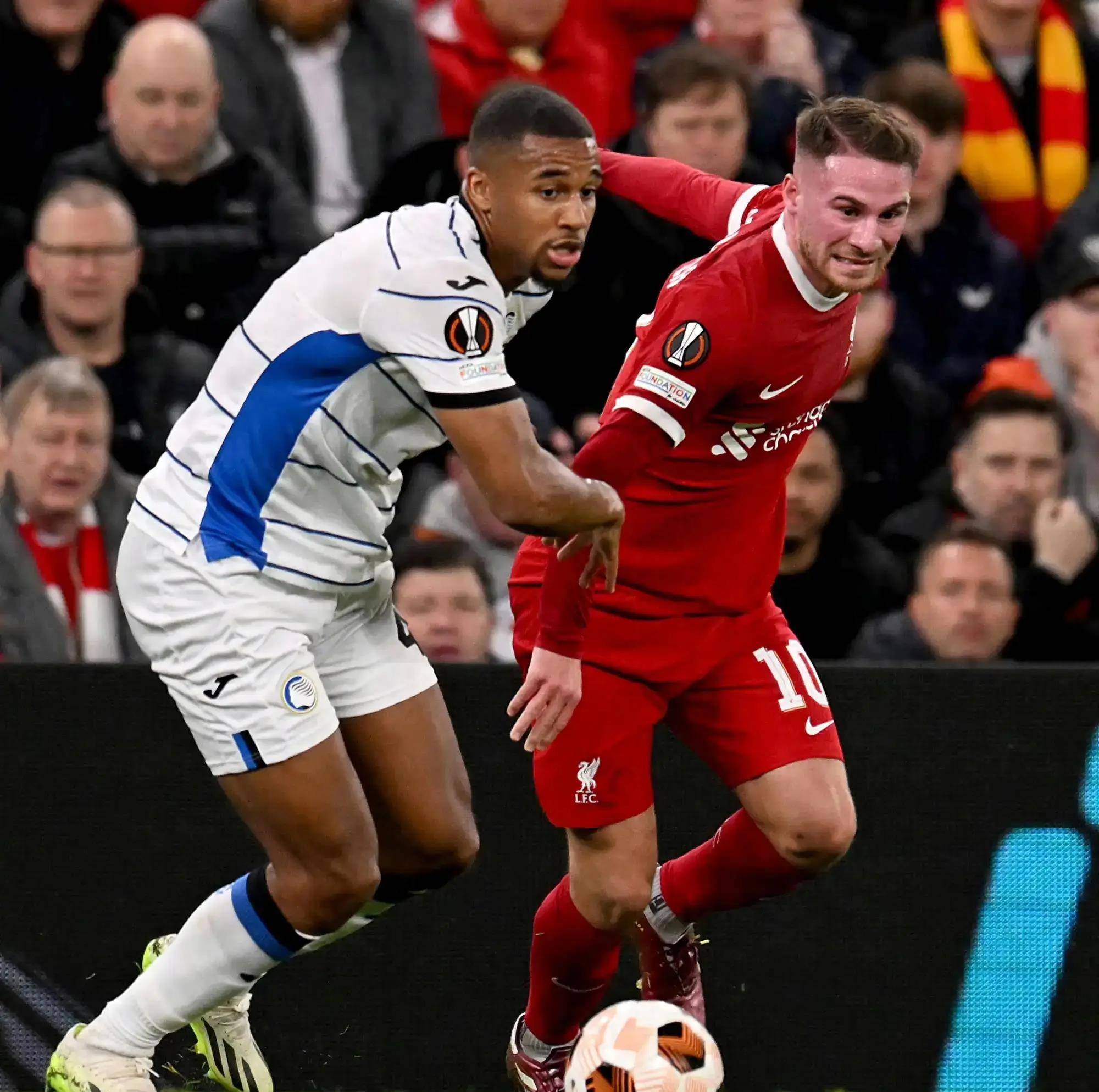 九游会体育-关于国际比赛日欧联传出新动向，俄克拉荷马雷霆临场应变，管理层表态：信心回归，资深球员宣示担当的信息